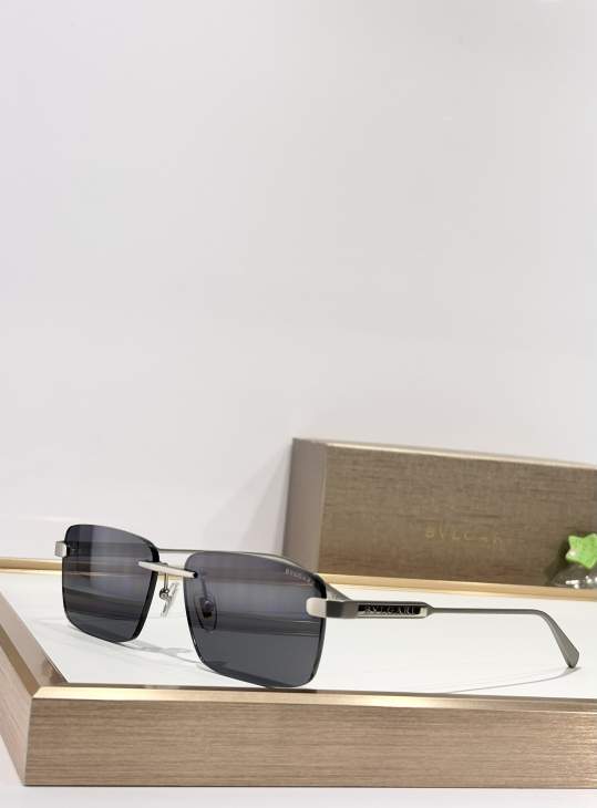 Picture of Bvlgari Sunglasses _SKUfw76404783fw